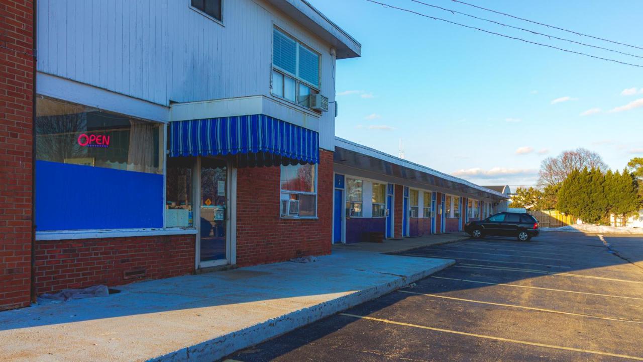 Red Horse Motel Dayton Moraine Exterior photo